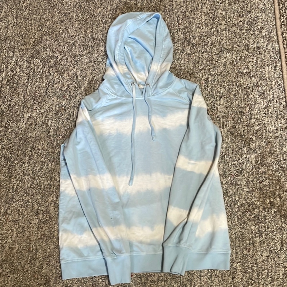 Blue & White Tie-Dye Sweatshirt